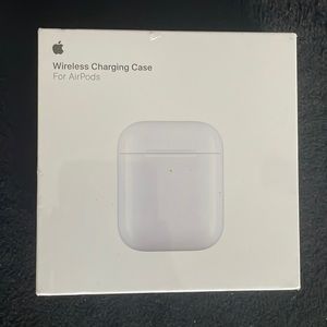Apple AirPods Wireless Charging Case Brand New